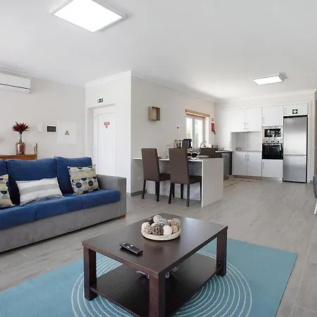 Flor Rosa Piscina E Jacuzzi *