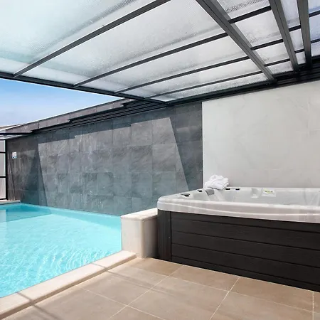 Villa Flor Rosa Piscina E Jacuzzi *